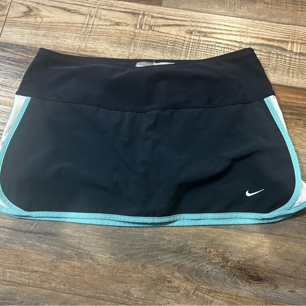 Nike Women's  Blue Skort